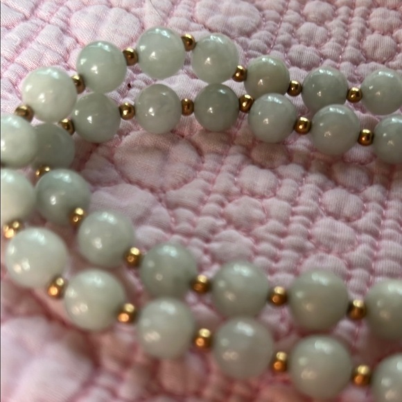 Quartz and Jade Three Necklace Bundle - Picture 7 of 10